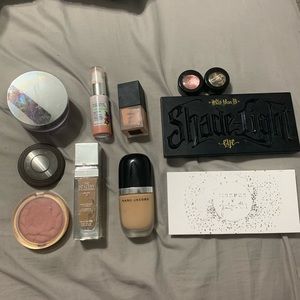 Makeup lot. NARS. Becca. Morphe. Kat von d.